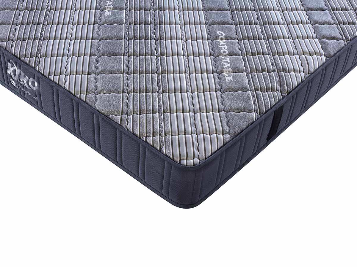 Kyro Mattress with base